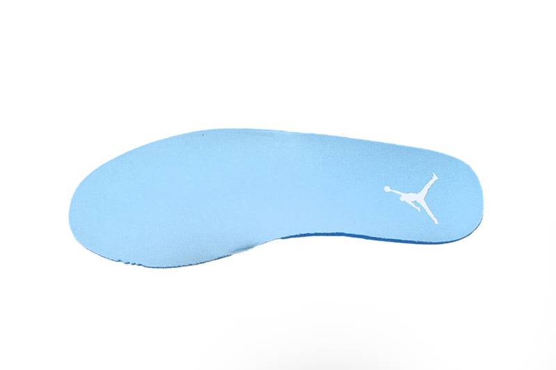 Air Jordan 1 Low SE Dare to Fly