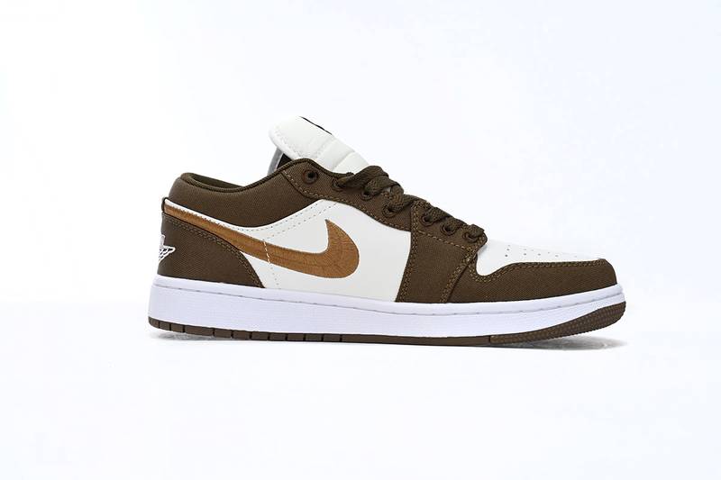 Air Jordan 1 Low SE Light Olive