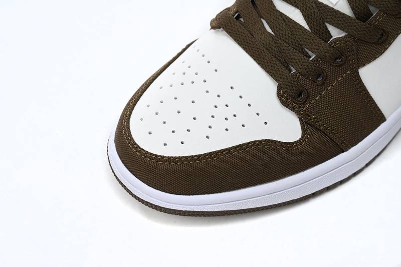 Air Jordan 1 Low SE Light Olive