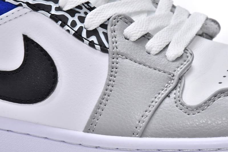 Air Jordan 1 Low SE True Blue