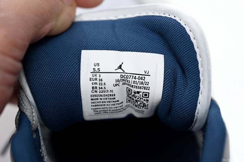 Air Jordan 1 Low Stealth French Blue