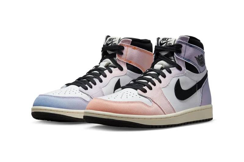 Air Jordan 1 Retro High OG Skyline