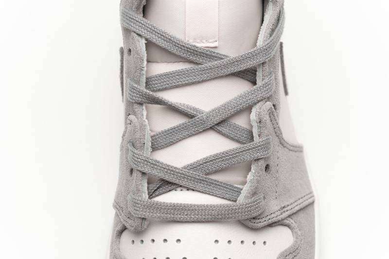 Air Jordan 1 Retro High Pale Ivory