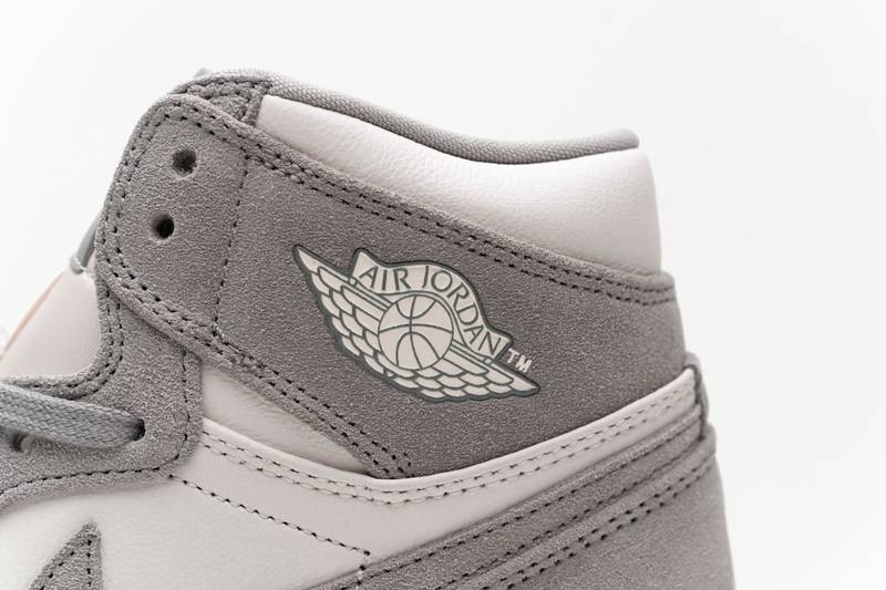 Air Jordan 1 Retro High Pale Ivory