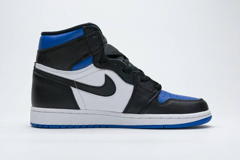 Air Jordan 1 Retro High Royal Toe