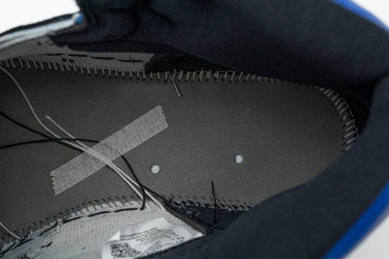 Air Jordan 1 Retro High Royal Toe