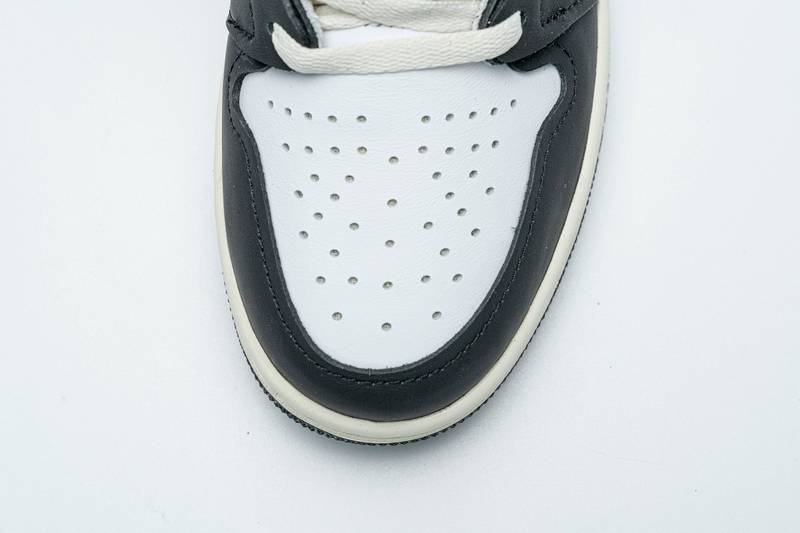 Air Jordan 1 Retro High White Black Volt University Gold