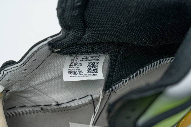 Air Jordan 1 Retro High White Black Volt University Gold