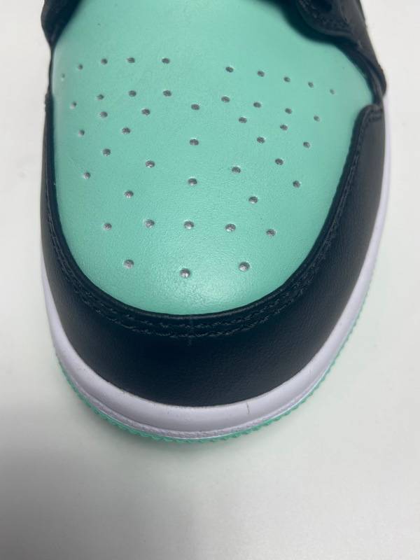 Air Jordan 1 Retro Low Chicago