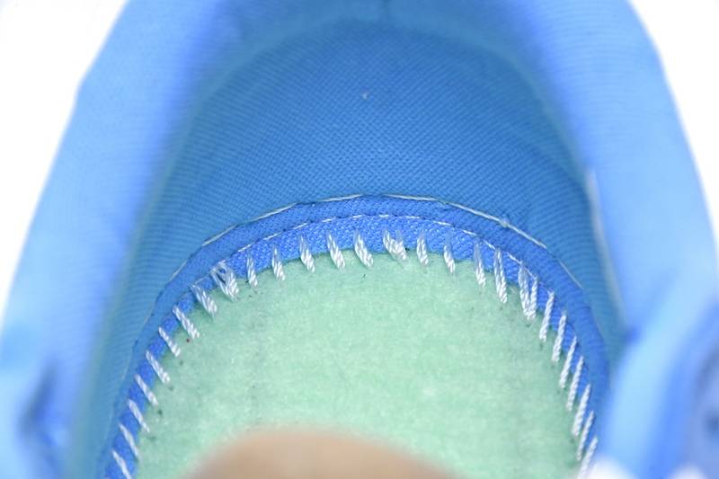 Air Jordan 1 Retro Low Golf UNC