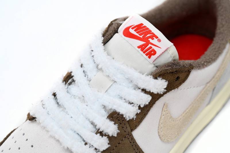 Air Jordan 1 Retro Low OG Year of the Rabbit