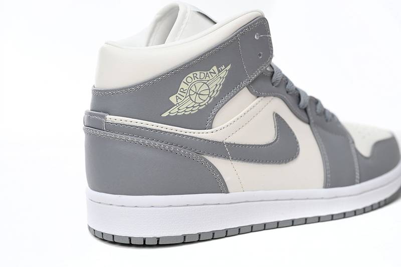 Air Jordan 1 White Soot