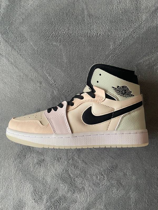 Air Jordan 1 Zoom CMFT Easter (W)​