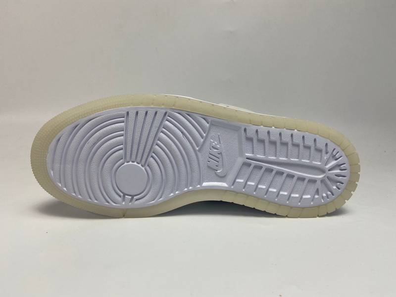 Air Jordan 1 Zoom CMFT Easter (W)​