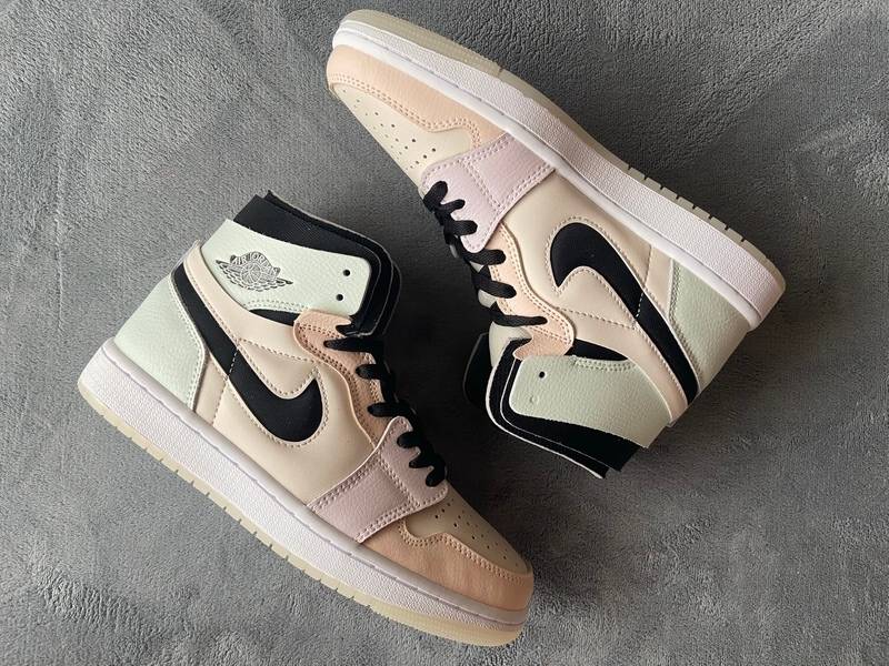 Air Jordan 1 Zoom CMFT Easter (W)​