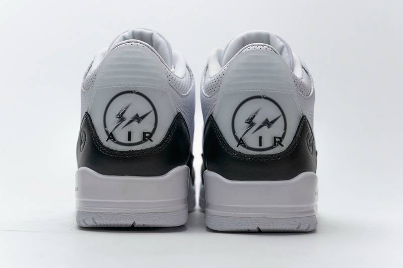 Air Jordan 3 Retro Fragment