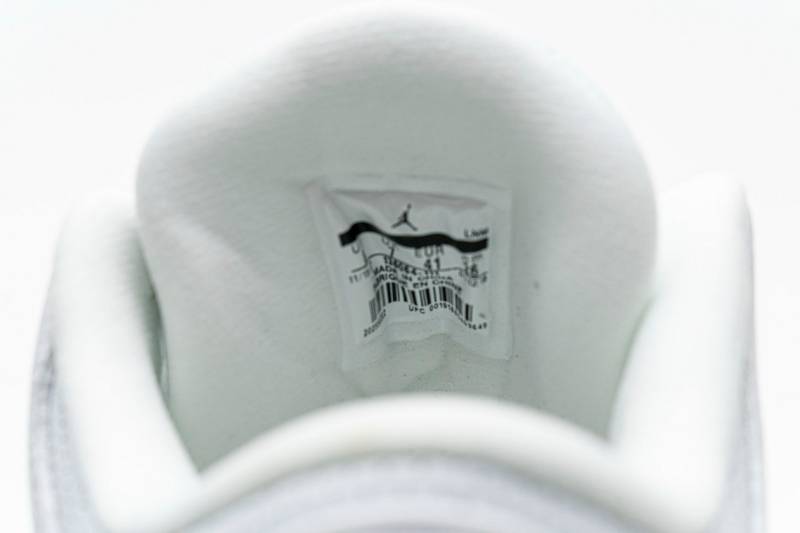 Air Jordan 3 Retro Pure White