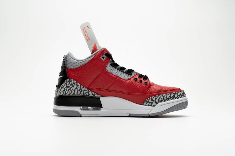Air Jordan 3 Retro SE Unite Fire Red