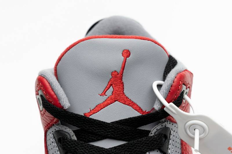 Air Jordan 3 Retro SE Unite Fire Red