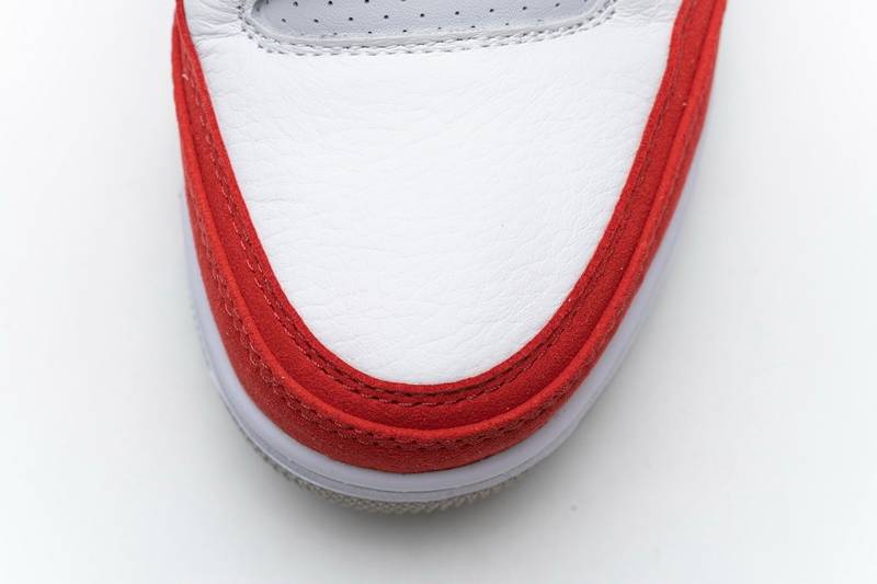 Air Jordan 3 Retro Tinker Air Max 1 University Red