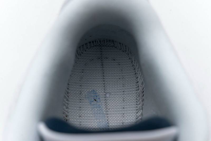 Air Jordan 3 Retro UNC