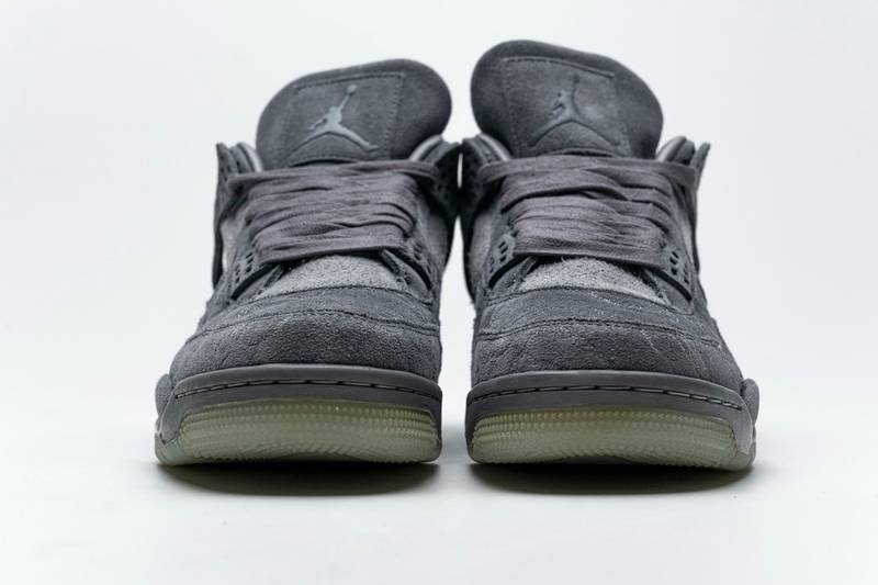 Air Jordan 4 Retro KAWS