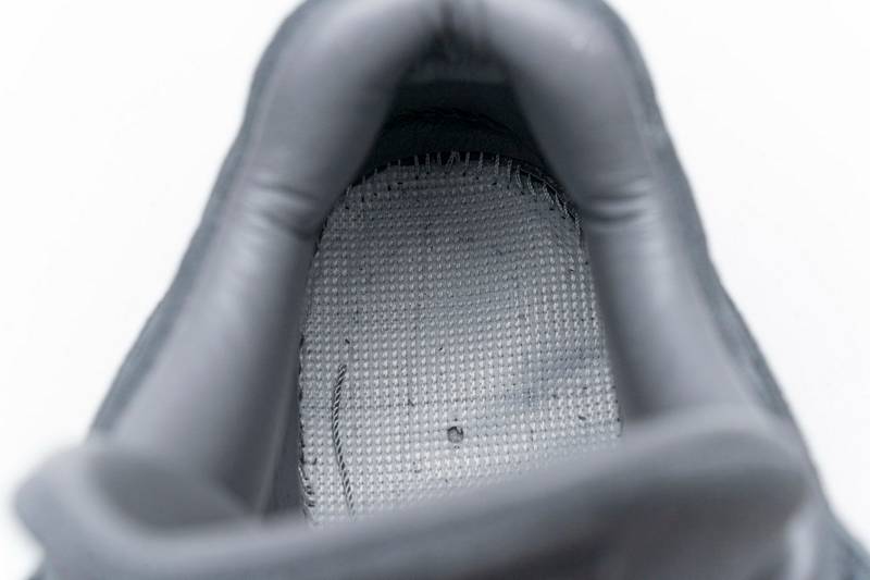 Air Jordan 4 Retro KAWS