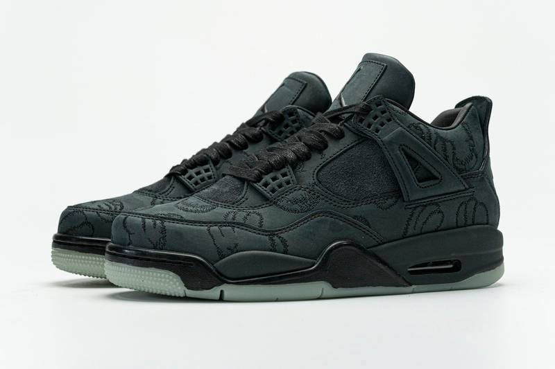Air Jordan 4 Retro Kaws Black