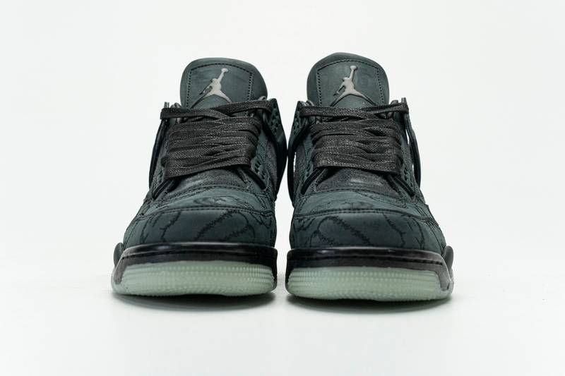 Air Jordan 4 Retro Kaws Black