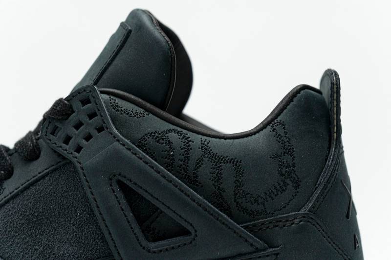 Air Jordan 4 Retro Kaws Black