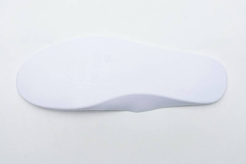 Air Jordan 4 Retro LS Lightning