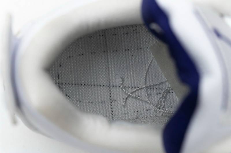 Air Jordan 4 Retro Metallic Purple