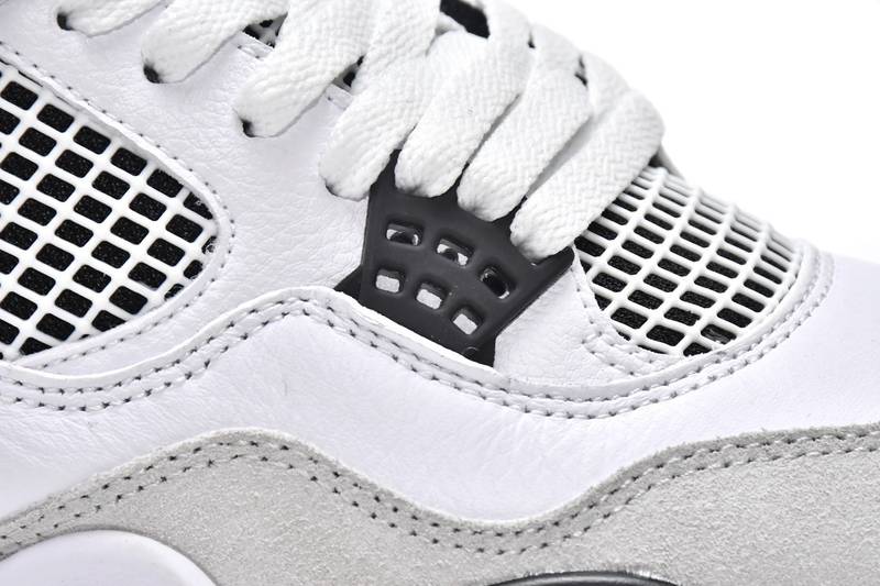 Air Jordan 4 Retro Military Black