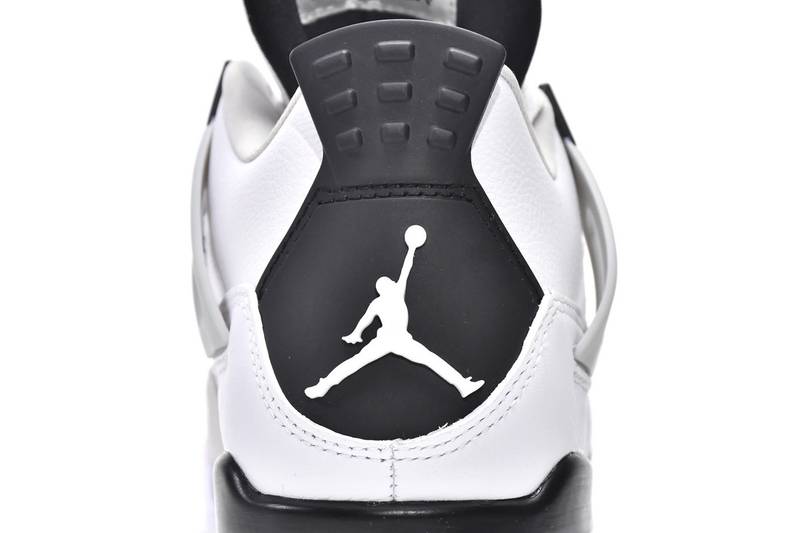 Air Jordan 4 Retro Military Black