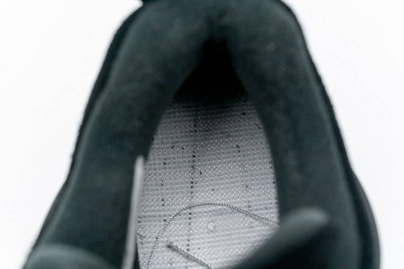 Air Jordan 4 Retro Royalty