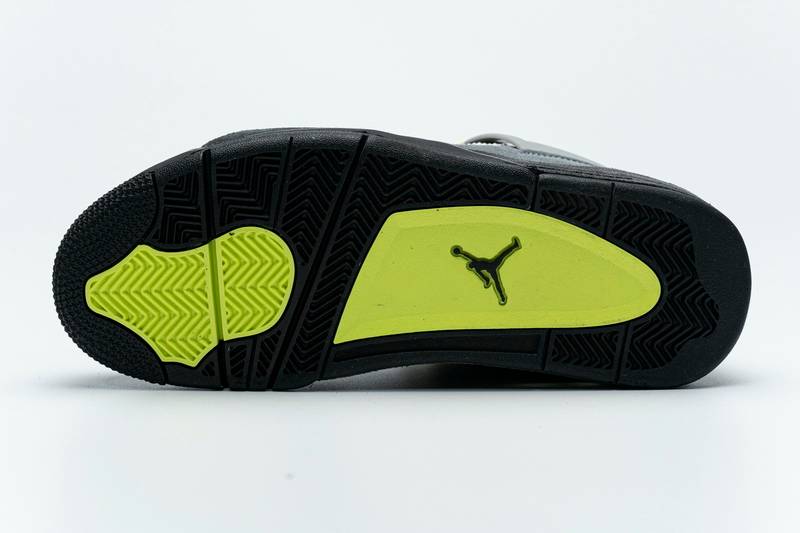 Air Jordan 4 Retro SE 95 Neon