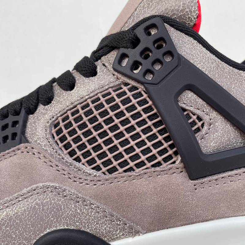 Air Jordan 4 Retro Taupe Haze