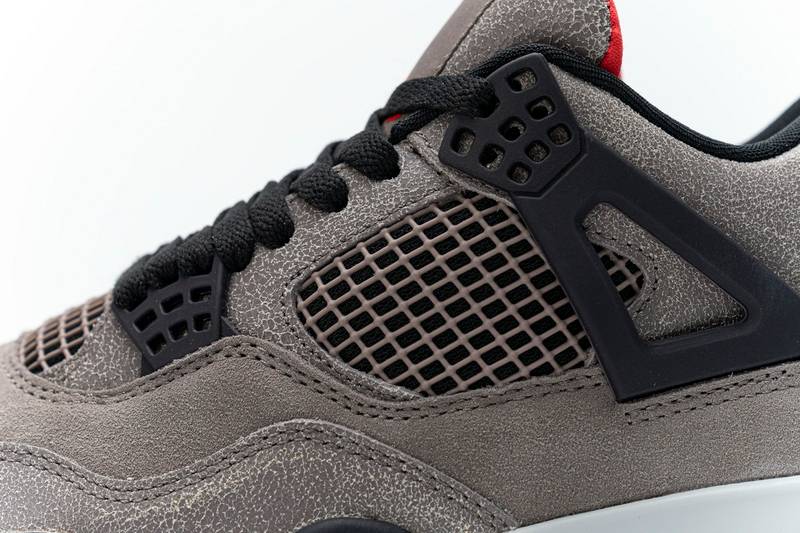 Air Jordan 4 Retro Taupe Haze