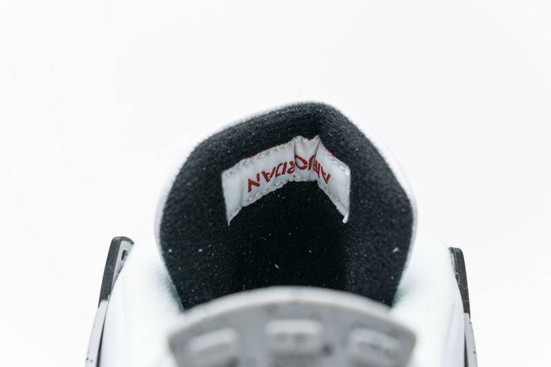 Air Jordan 4 Retro White Cement