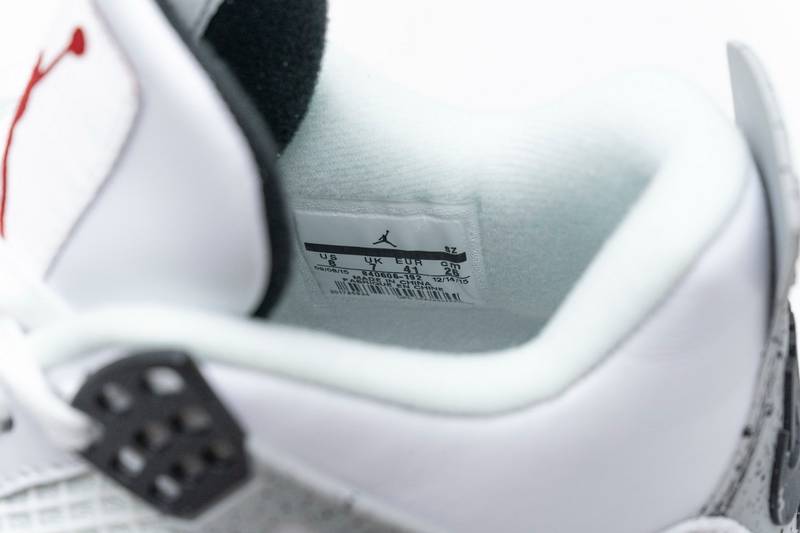 Air Jordan 4 Retro White Cement