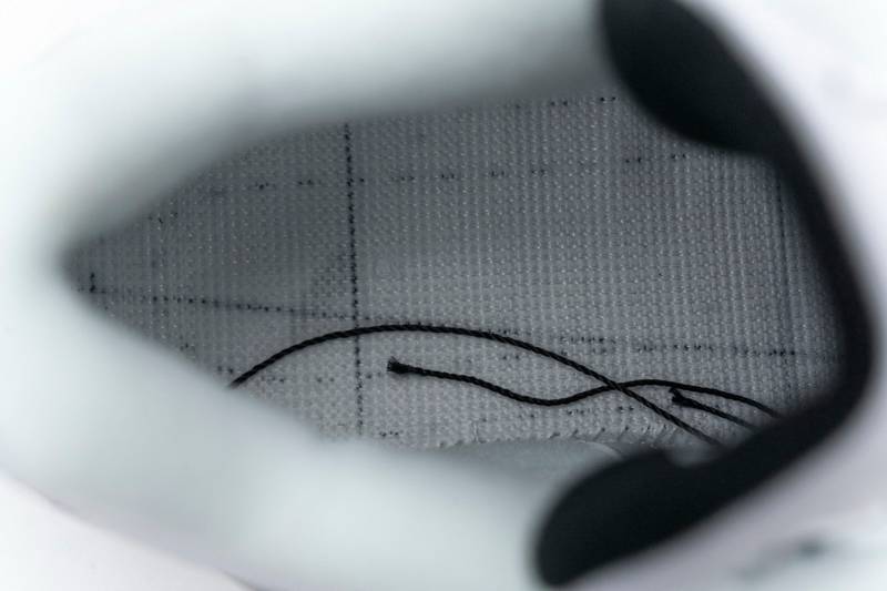 Air Jordan 4 Retro White Cement