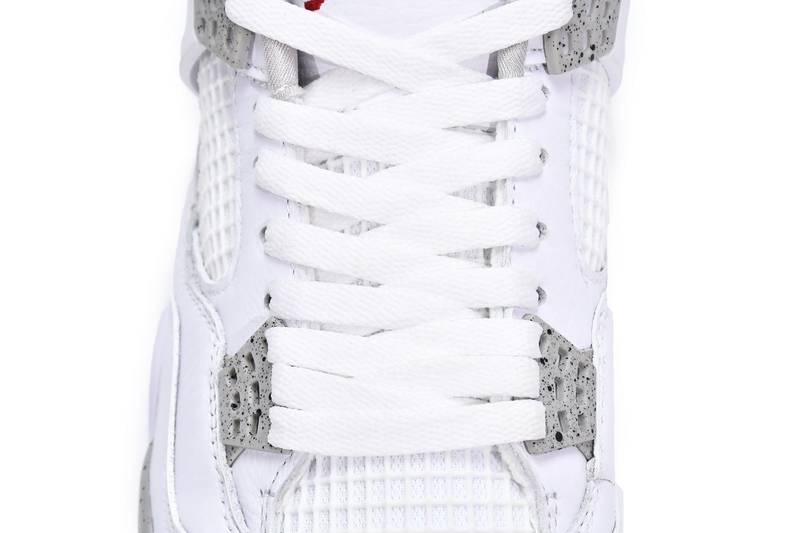 Air Jordan 4 Retro White Oreo (2021)