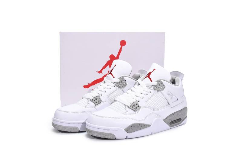Air Jordan 4 Retro White Oreo (2021)