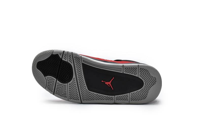 Air Jordan 4 Toro Bravo