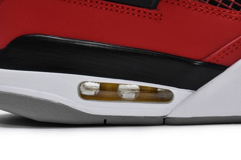 Air Jordan 4 Toro Bravo