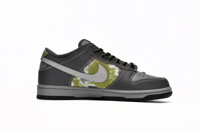HUF x Nike Dunk Low SB Friends and Family