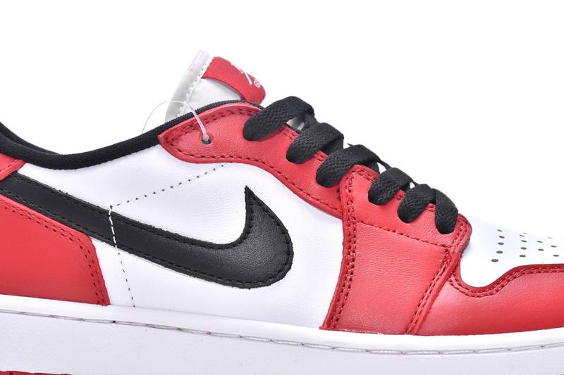 Jordan 1 Retro Low Golf Chicago