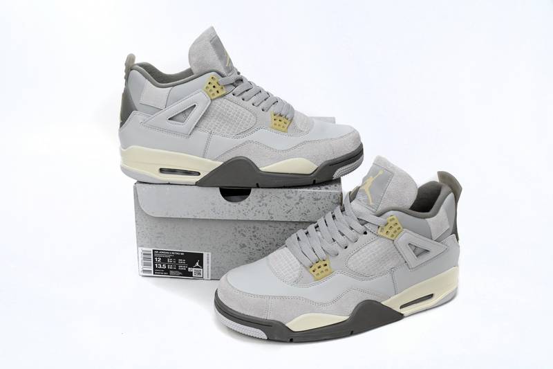 Jordan 4 Retro SE Craft Photon Dust
