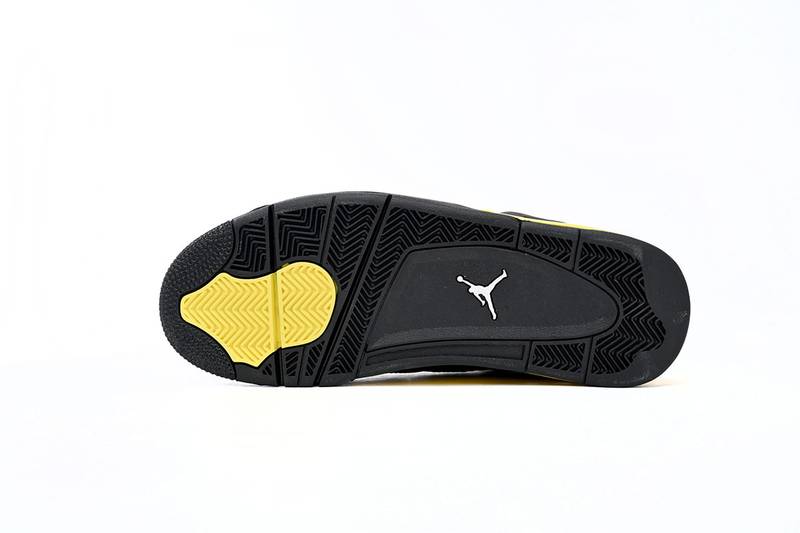 Jordan 4 Retro Thunder