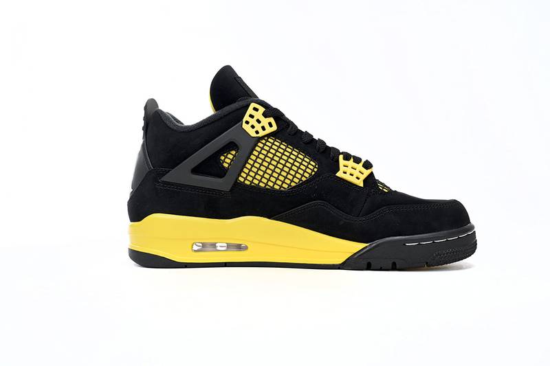 Jordan 4 Retro Thunder